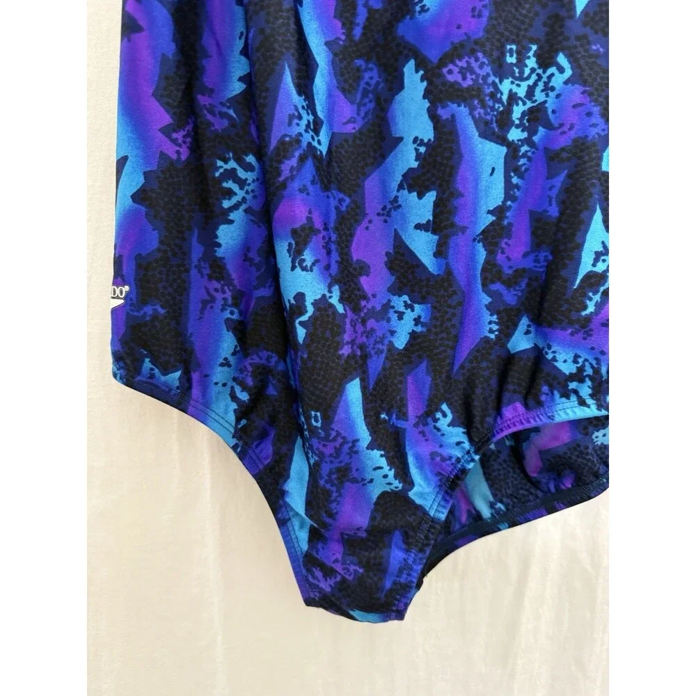 Speedo standout one